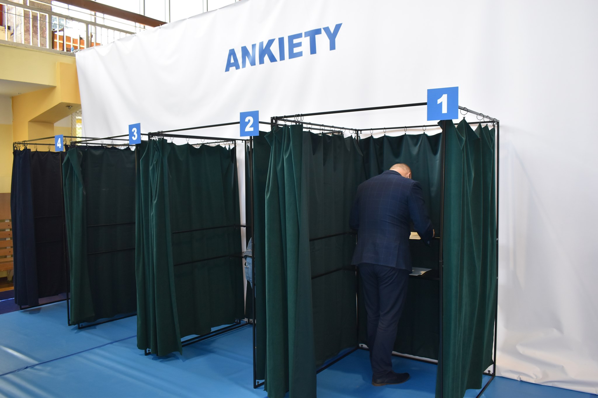 Przed szczepieniem konieczne jest wypełnienie ankiety