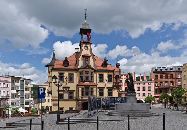 Objadają się za nasze - Zdjęcie główne