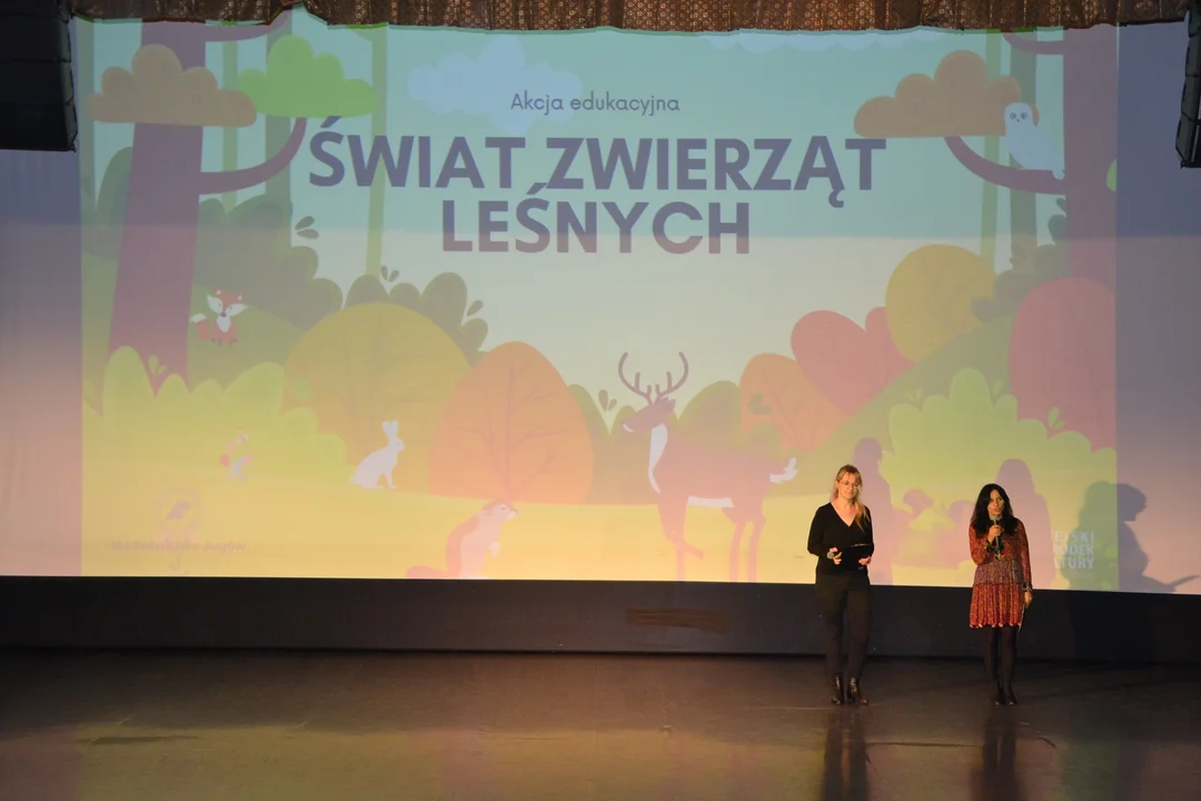 Nowa Ruda: 8 listopada w Miejskim Ośrodku Kultury odbył się finał konkursu Zawieszka Kolorowe Ptaki
