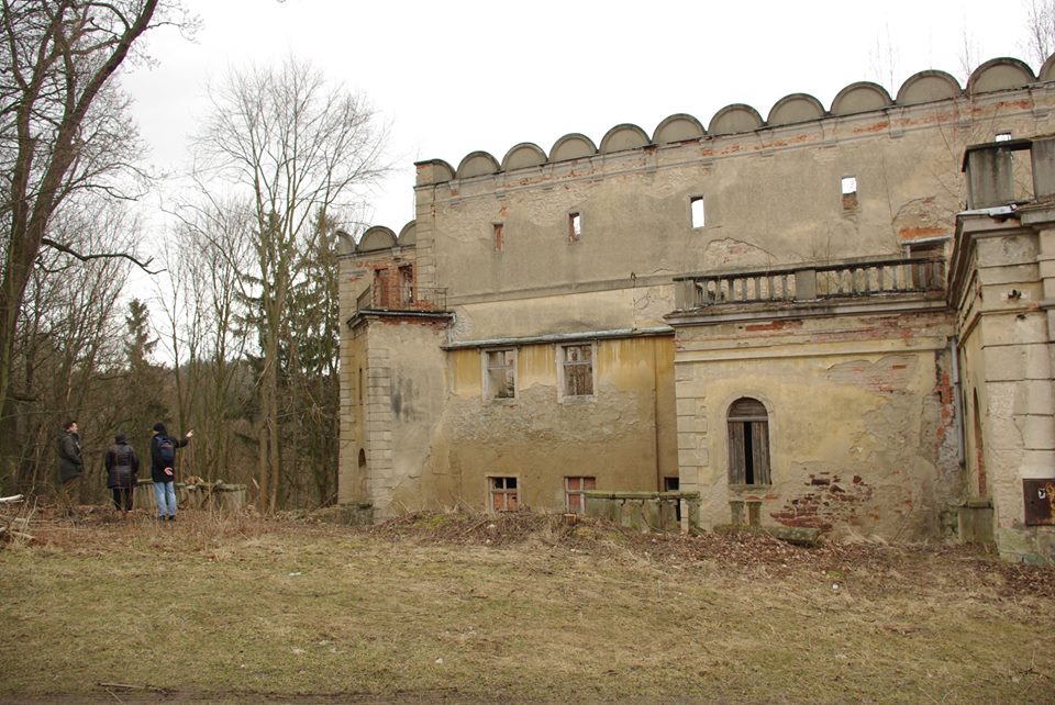 Mają oko na zamek - Zdjęcie główne