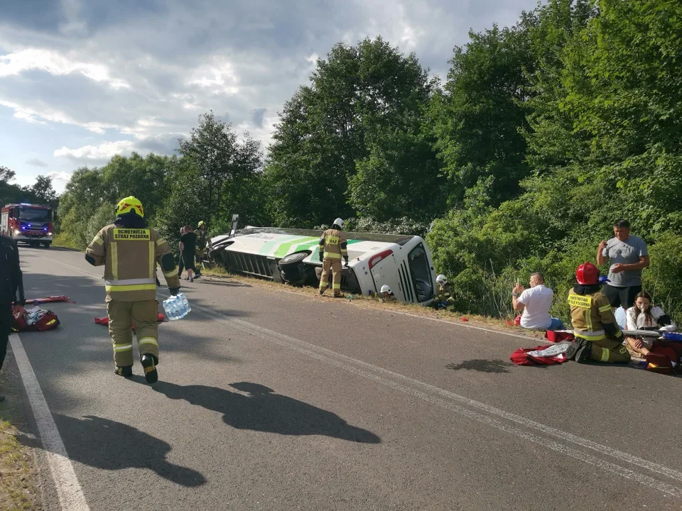 Burmistrz Radkowa dziękuje uczestnikom akcji ratunkowej w Ścinawce Górnej - Zdjęcie główne