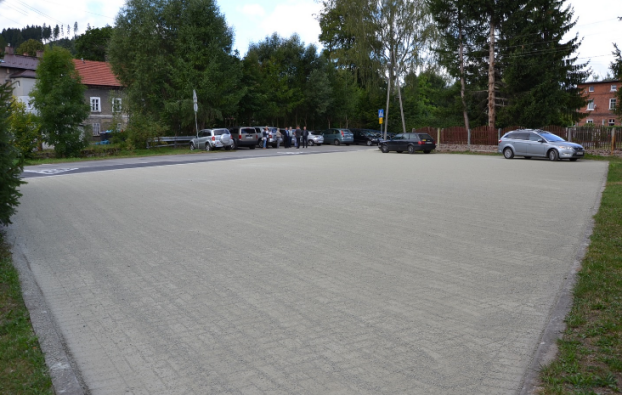 Nowy parking - Zdjęcie główne