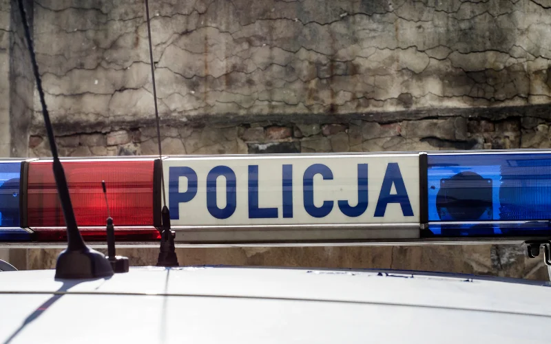 Nowa Ruda. Policjanci ostrzegają przed oszustami - Zdjęcie główne