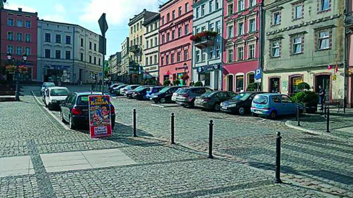 Nowa Ruda. W centrum zapłacisz za parking - Zdjęcie główne