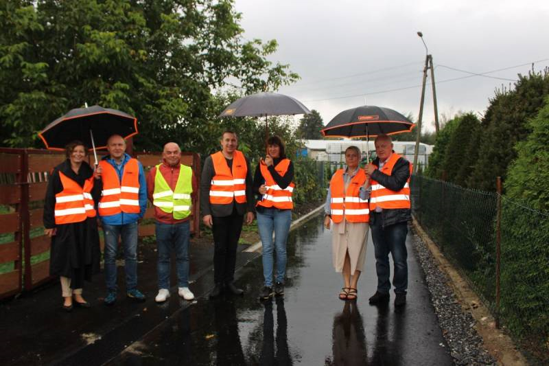 Gmina Stoszowice: Odbiór techncizny drogi w Lutomierzu