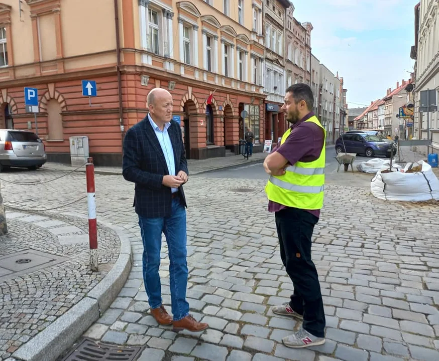 Ziębice. Ułatwienie dla osób starszych i niepełnosprawnych - Zdjęcie główne