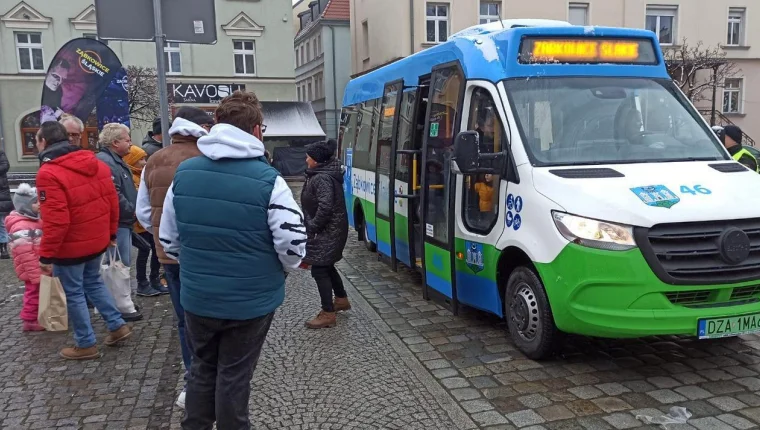 Gmina Ząbkowice Śląskie. Autobusy kursują bez zmian - Zdjęcie główne