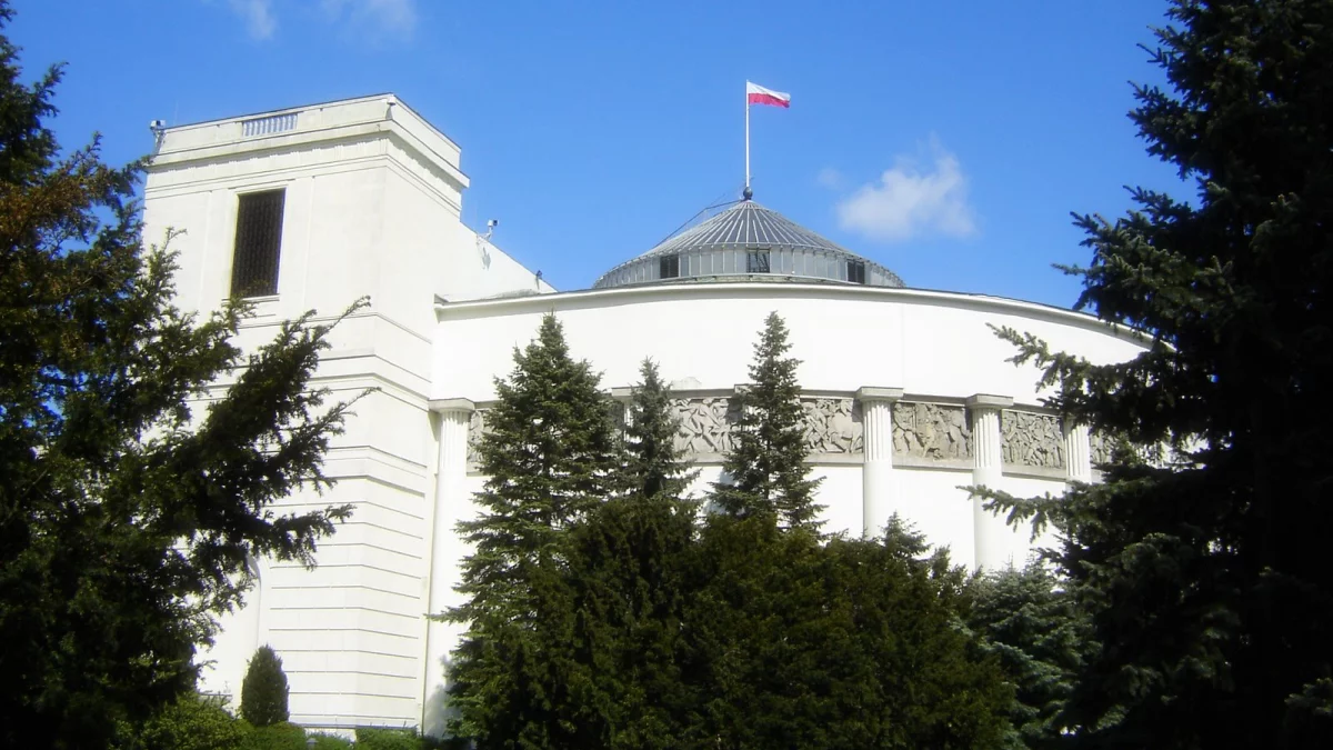 Milionowe majątki, Porsche i domy warte fortunę. Tak żyją posłowie z regionu