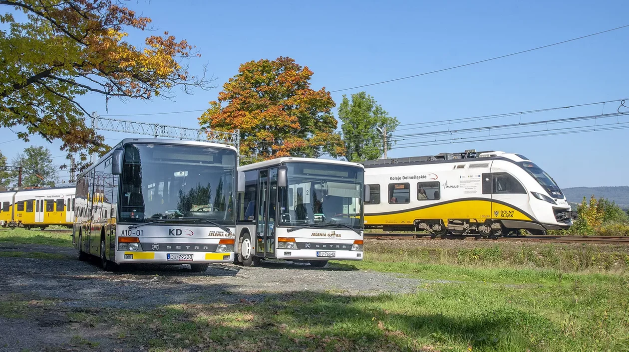 Region. Od dziś autobus zamiast pociągu - Zdjęcie główne