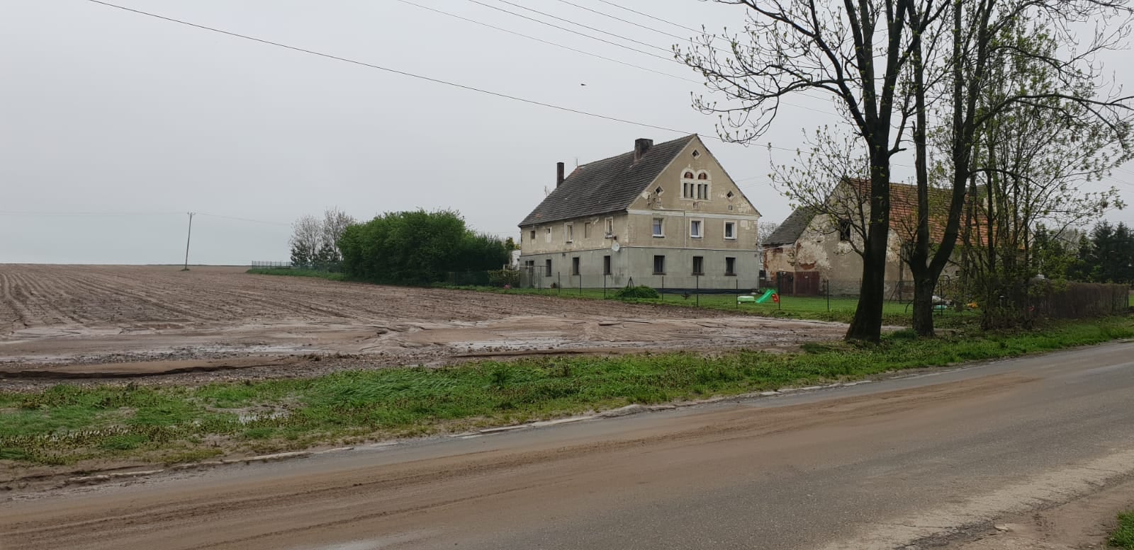 Nawałnica spowodowała duże straty na obszarze gminy Kamieniec Ząbkowicki