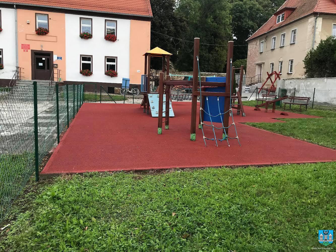 Gmina Ząbkowice Śląskie: Zmodernizowane place zabaw