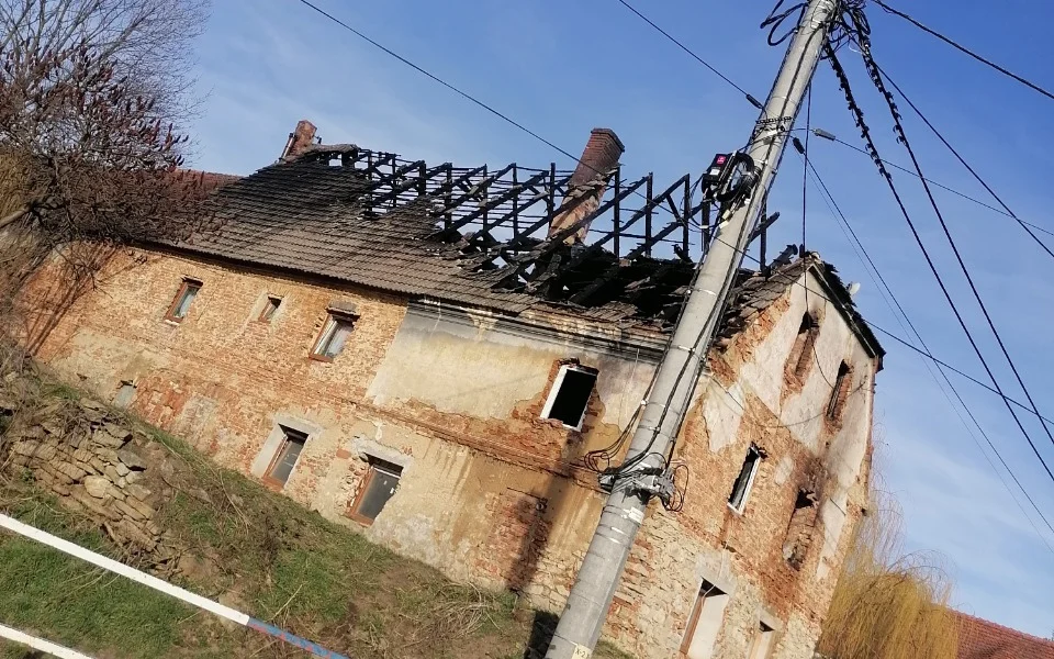 Przypominamy: Trwa zbiórka dla pogorzelców ze Starego Henrykowa - Zdjęcie główne