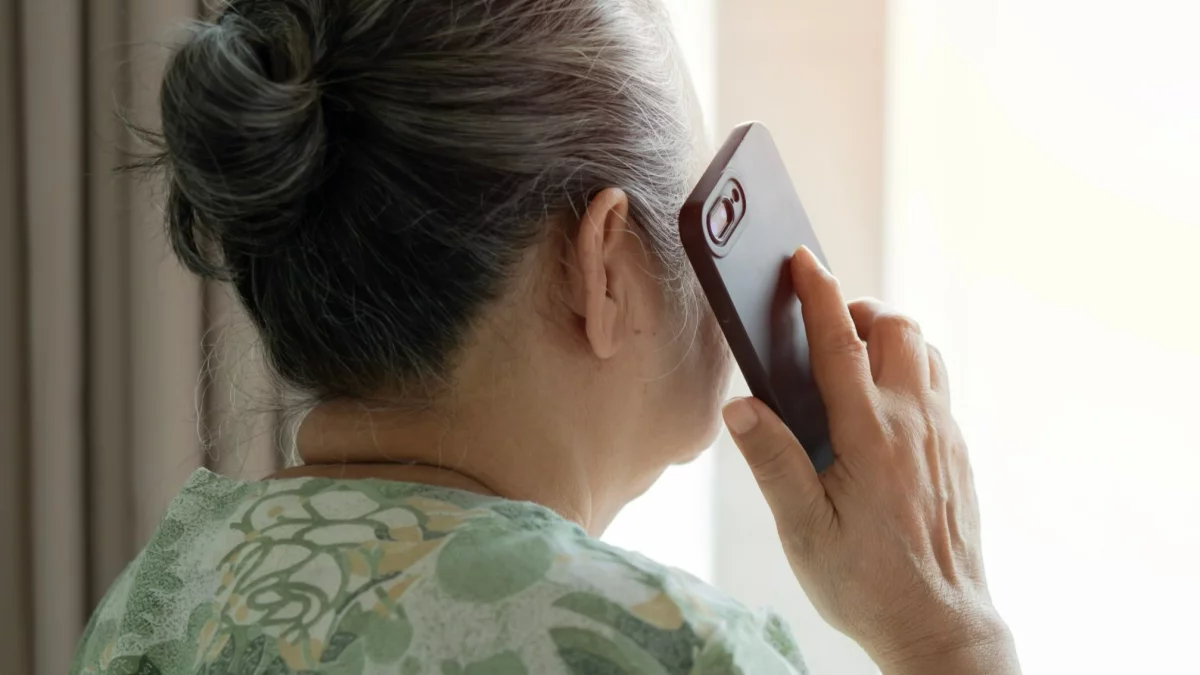 Fałszywy policjant znów dzwoni. Tym razem seniorki nie dały się oszukać