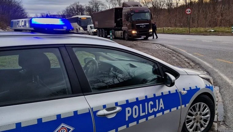 Powiat. Dziś policjanci każą dmuchać - Zdjęcie główne