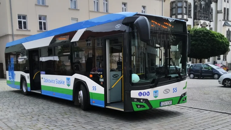 Gmina Ząbkowice Śl. Autobusem również w soboty - Zdjęcie główne