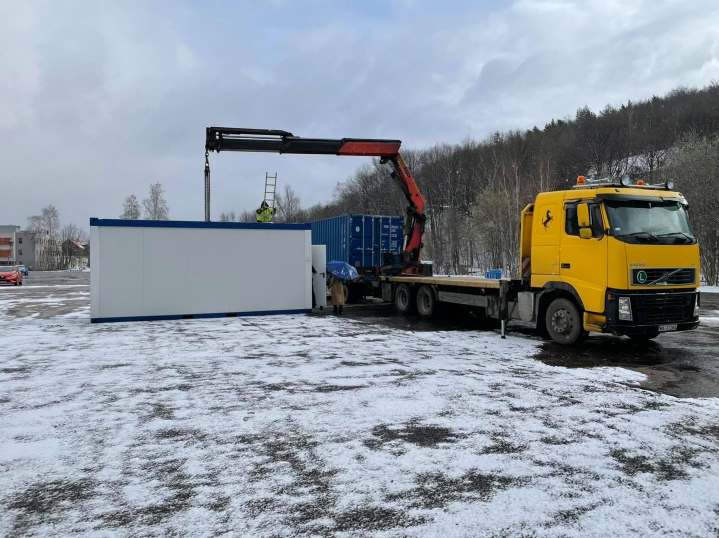 Wałbrzych. Punkty drive-thru mają znacznie przyspieszyć proces szczepień 